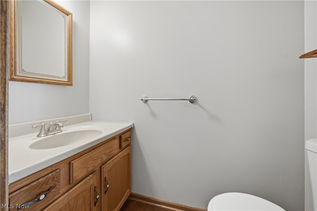 1749 Cove Street NW Uniontown OH 44685