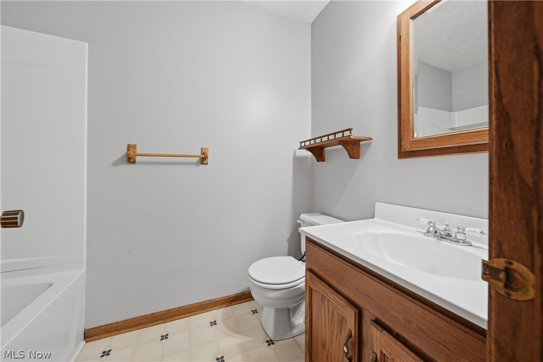 1749 Cove Street NW Uniontown OH 44685