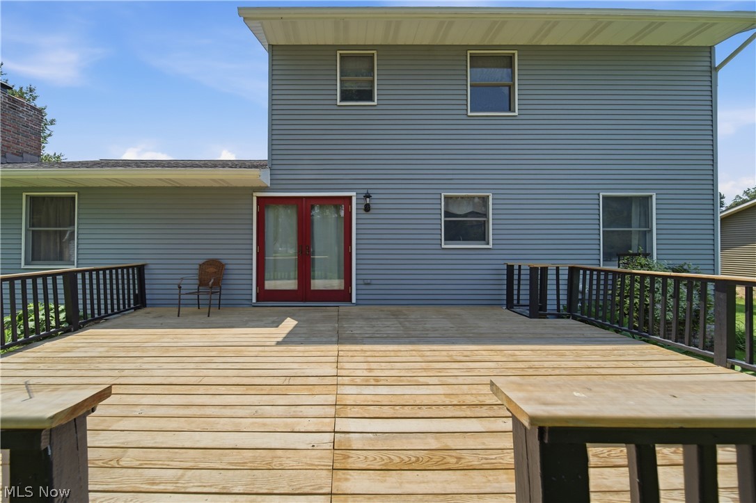 1749 Cove Street NW Uniontown OH 44685