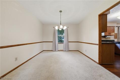 1749 Cove Street NW Uniontown OH 44685