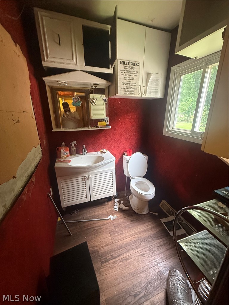 55821 National Road Bridgeport OH 43912