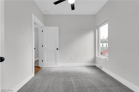 4210 Peach Court Cleveland OH 44113