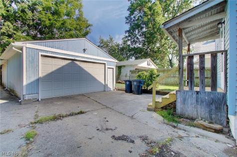 483 Sullivan Avenue Akron OH 44305