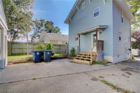 483 Sullivan Avenue Akron OH 44305