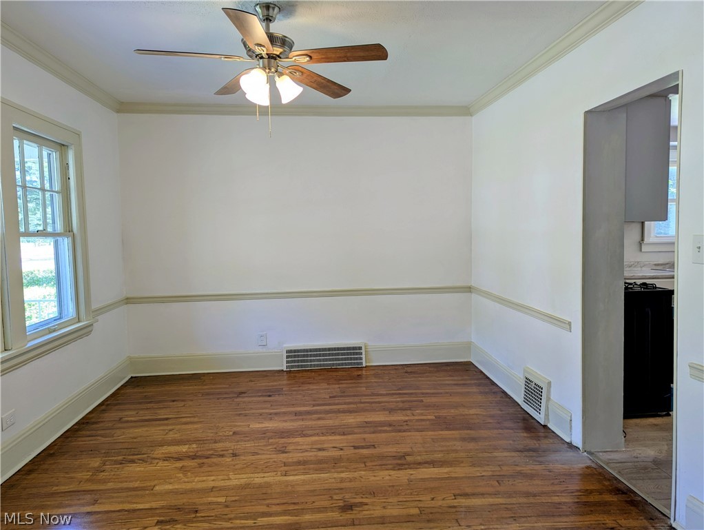 3476 Meadowbrook Boulevard Cleveland Heights OH 44118