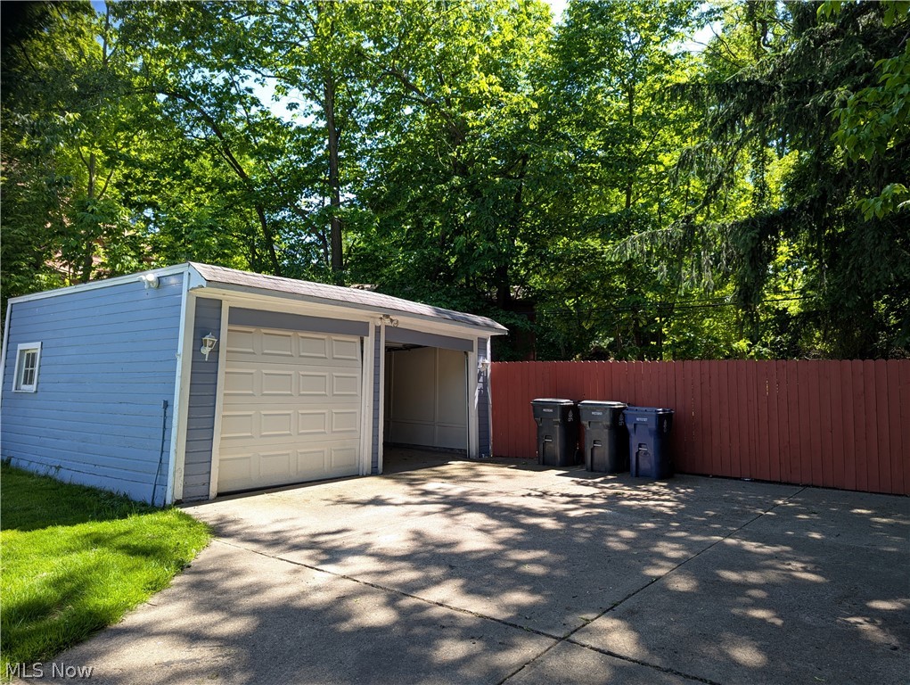 3476 Meadowbrook Boulevard Cleveland Heights OH 44118