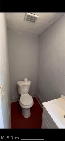493 Rentschler Street Akron OH 44304