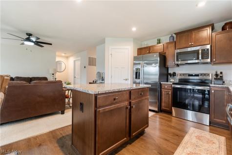 2723 Baker Drive Norton OH 44203