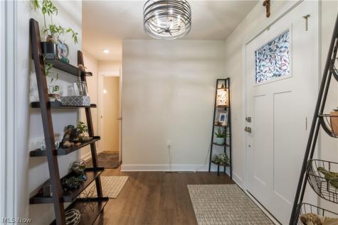 2723 Baker Drive Norton OH 44203