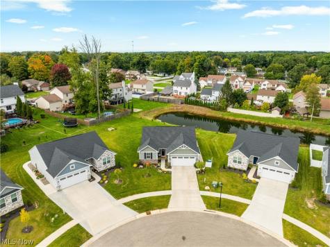 2723 Baker Drive Norton OH 44203