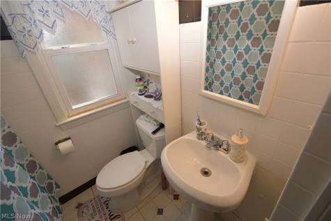 4419 W 58th Street Cleveland OH 44144
