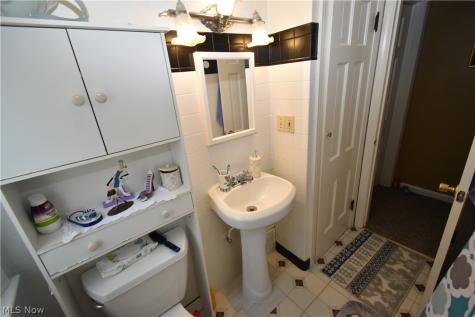 4419 W 58th Street Cleveland OH 44144