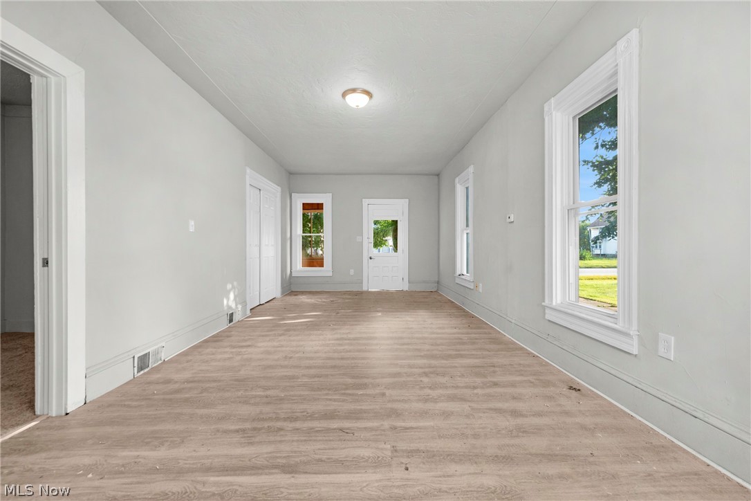 823 W 21st Street Lorain OH 44052