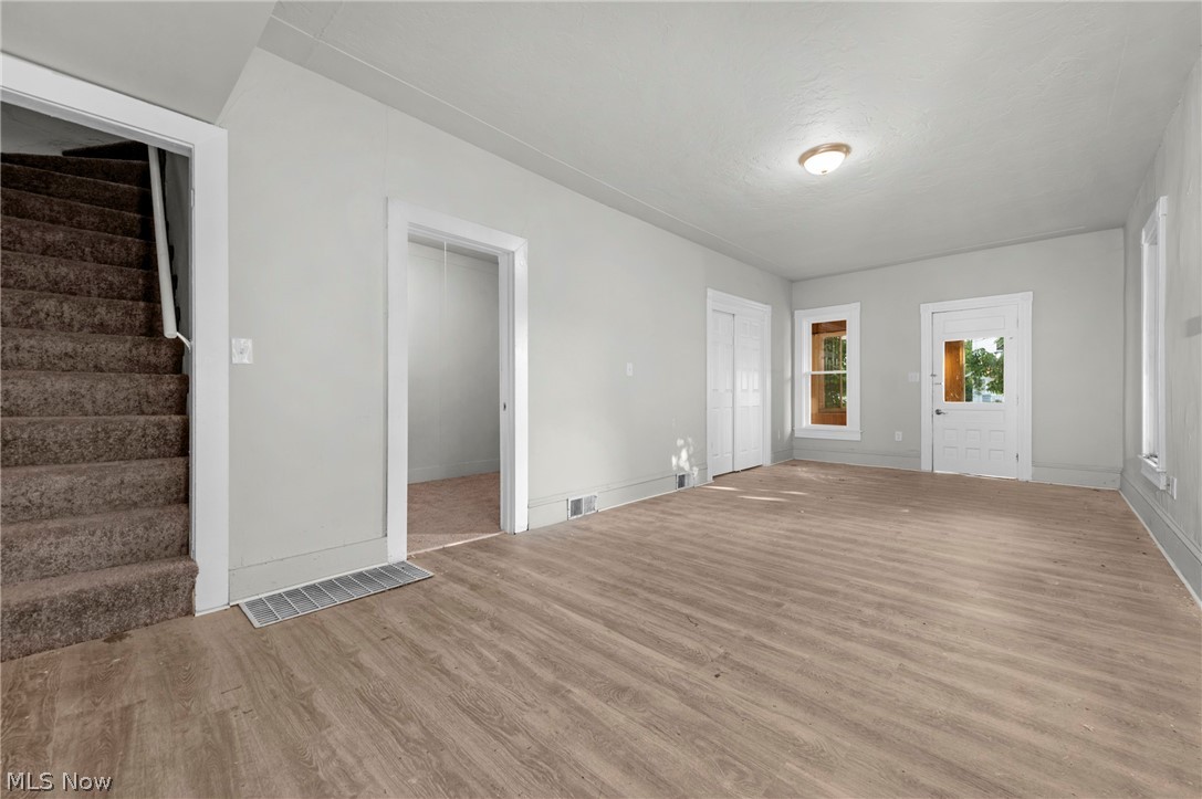 823 W 21st Street Lorain OH 44052