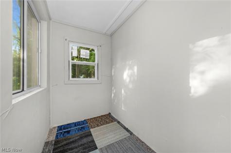 823 W 21st Street Lorain OH 44052