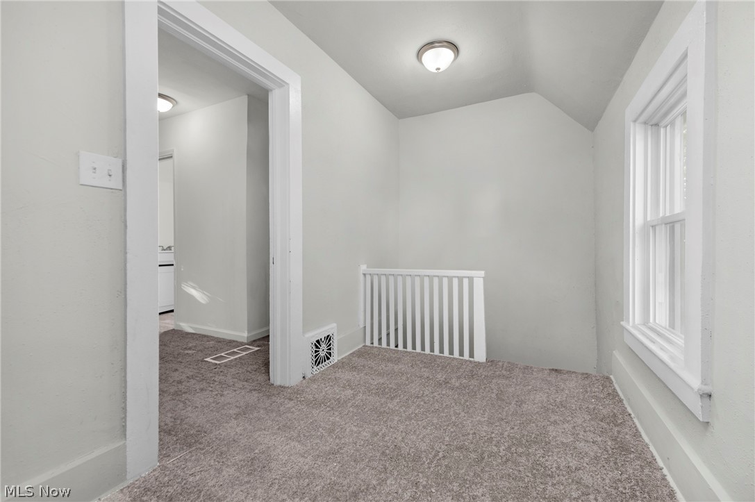 823 W 21st Street Lorain OH 44052