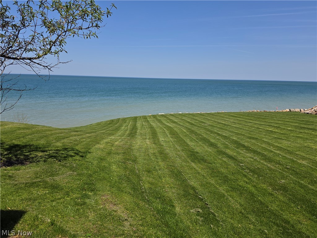 5955 Shore Drive Madison OH 44057