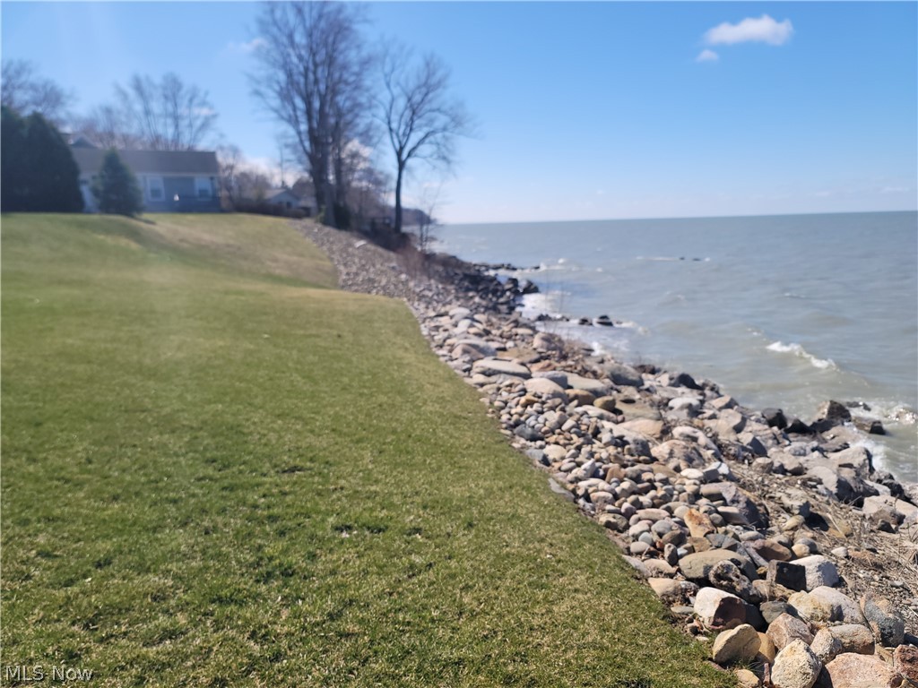 5955 Shore Drive Madison OH 44057