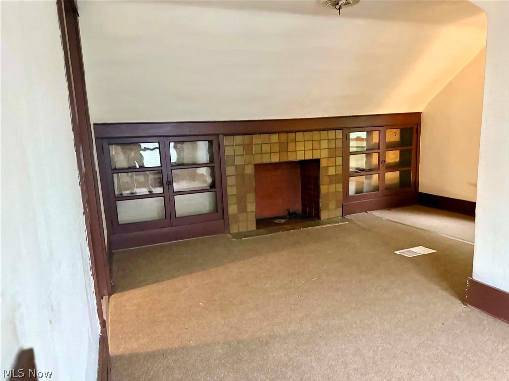 2123 Logan Avenue Youngstown OH 44505