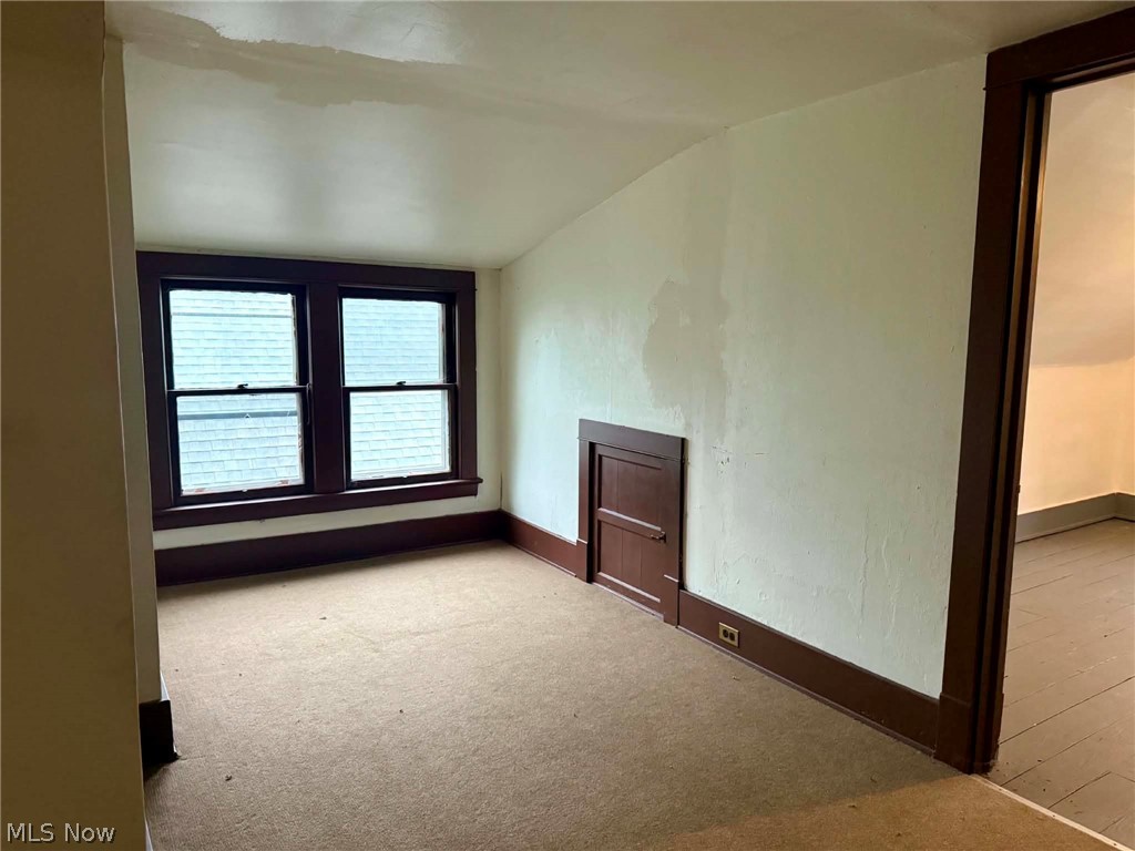 2123 Logan Avenue Youngstown OH 44505