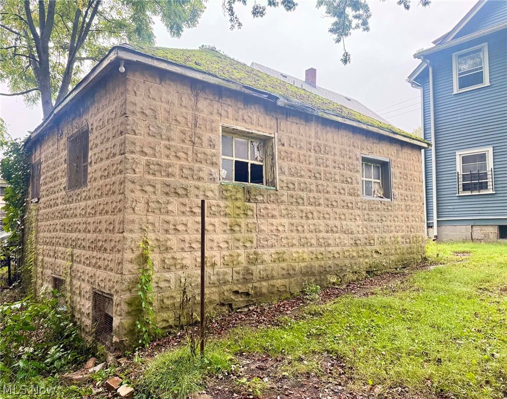 2123 Logan Avenue Youngstown OH 44505