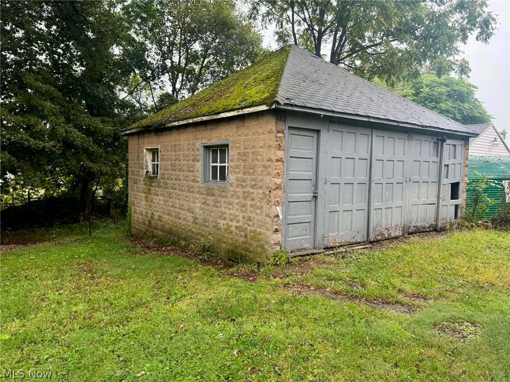 2123 Logan Avenue Youngstown OH 44505
