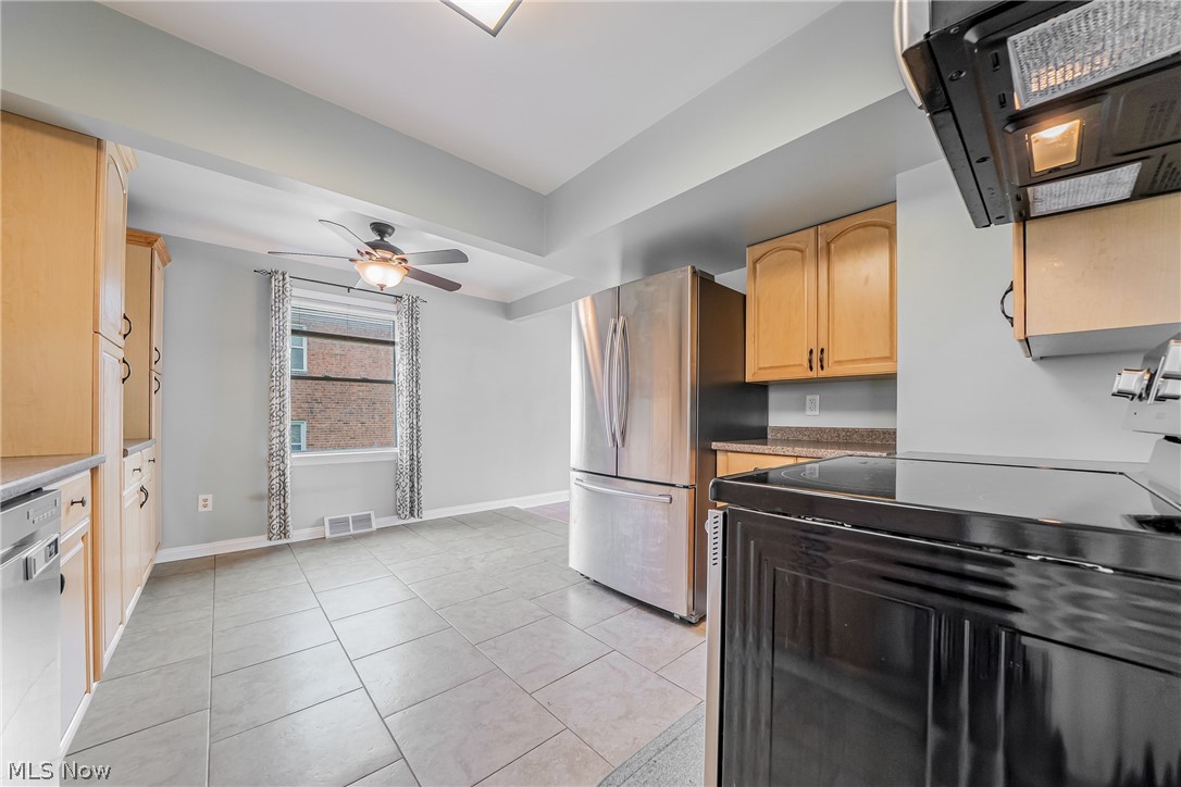 5368 Strawberry Lane Willoughby OH 44094