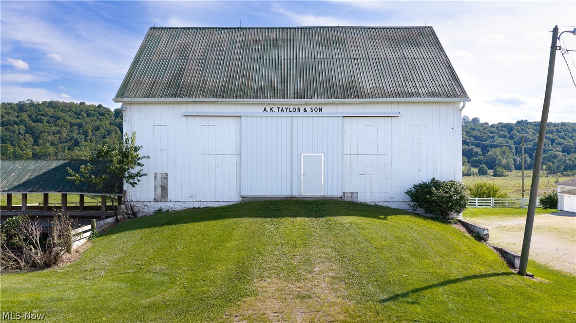 10432 Township Road 65 Killbuck OH 44637