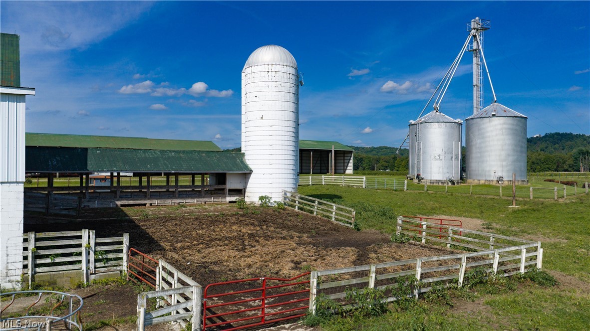 10432 Township Road 65 Killbuck OH 44637