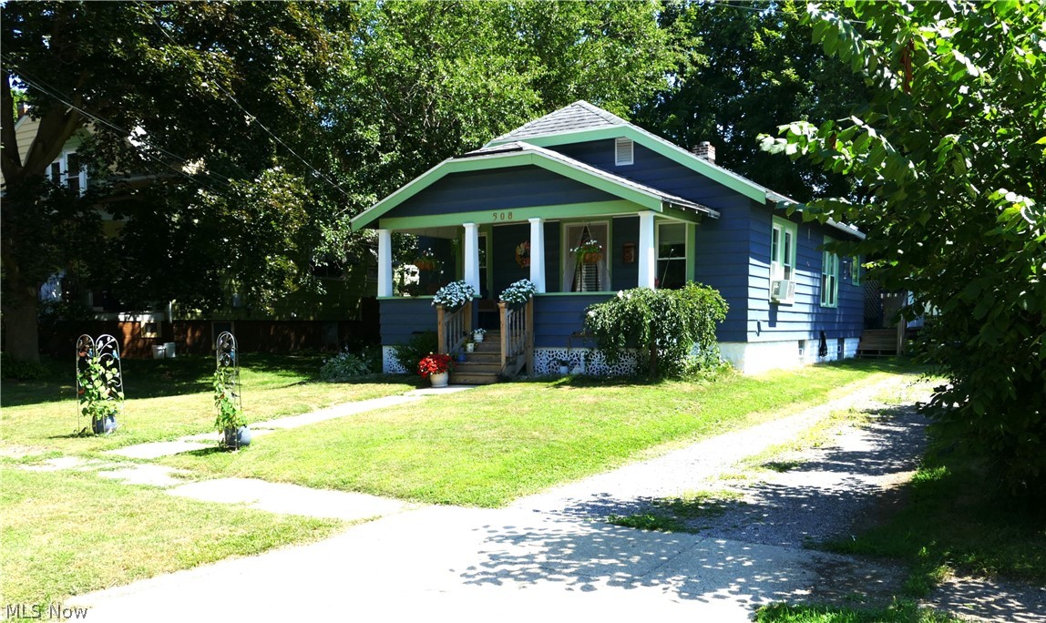 508 Blaine Street Geneva OH 44041