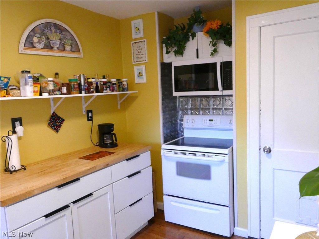 508 Blaine Street Geneva OH 44041