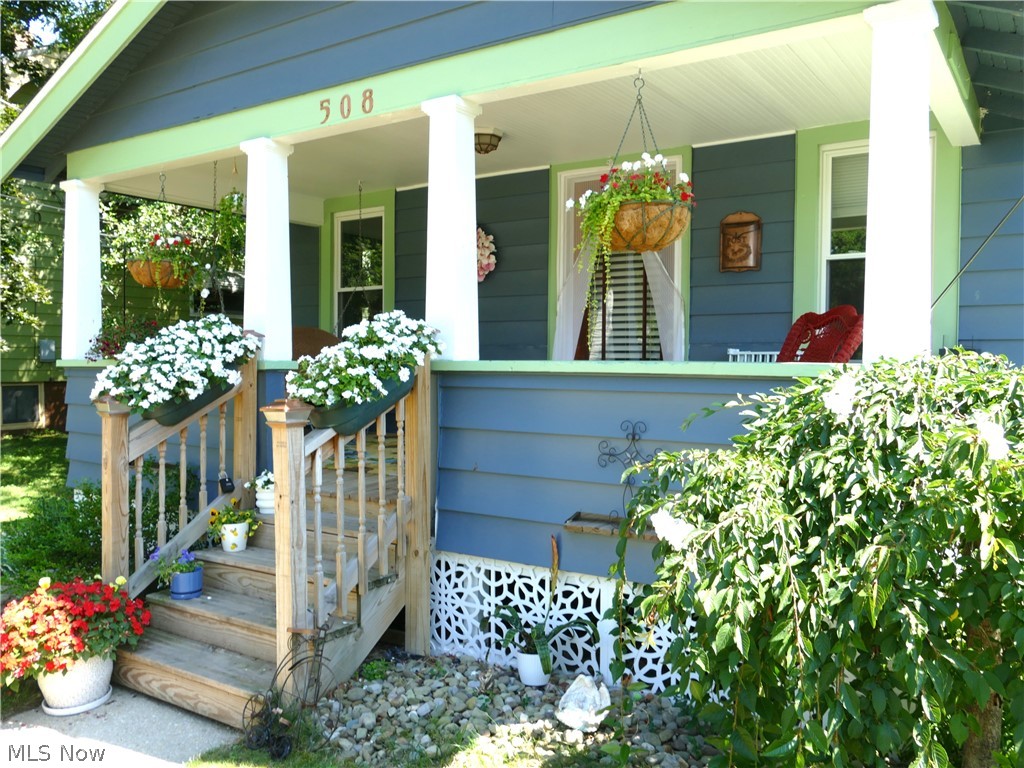 508 Blaine Street Geneva OH 44041