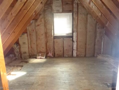 9504 Eureka Parkway Parma Heights OH 44130