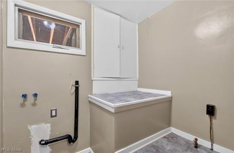 3321 Meadowwood Street NW Massillon OH 44646