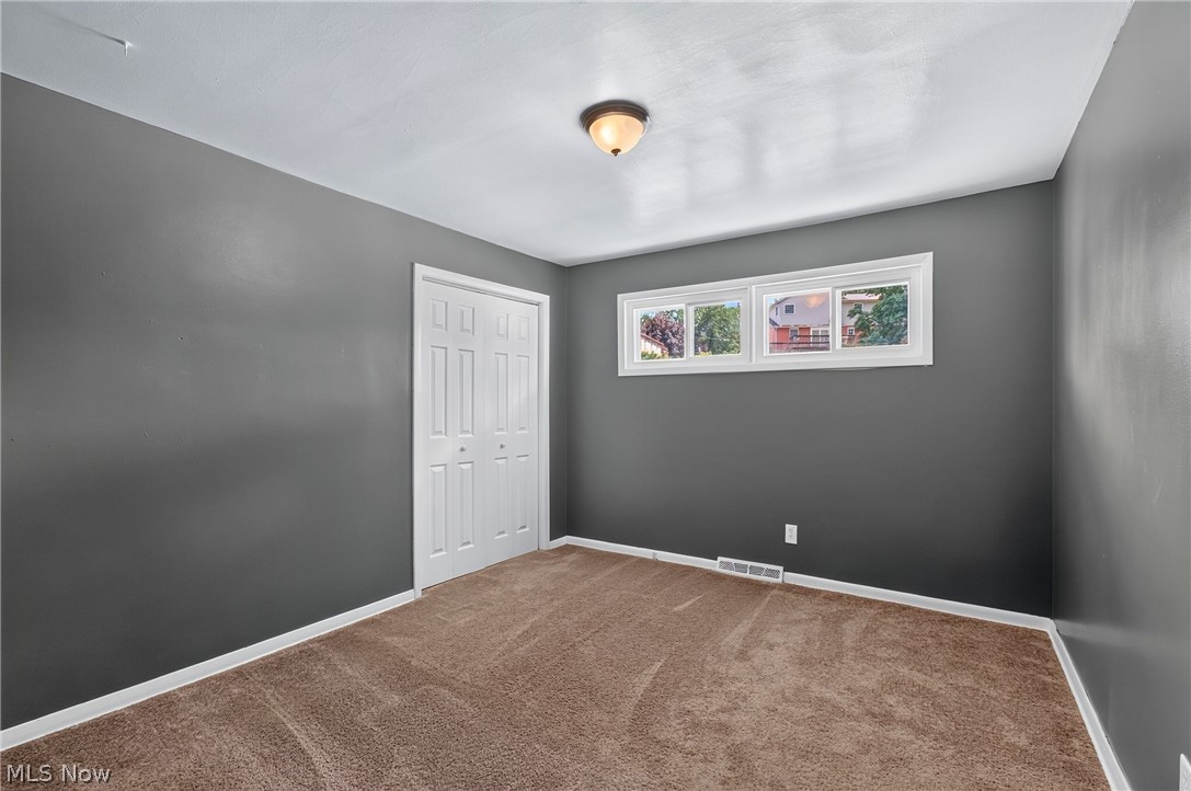 3321 Meadowwood Street NW Massillon OH 44646