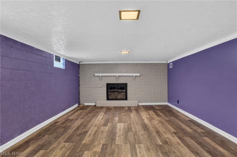 3321 Meadowwood Street NW Massillon OH 44646