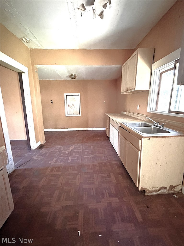 4368 E 156th Street Cleveland OH 44128
