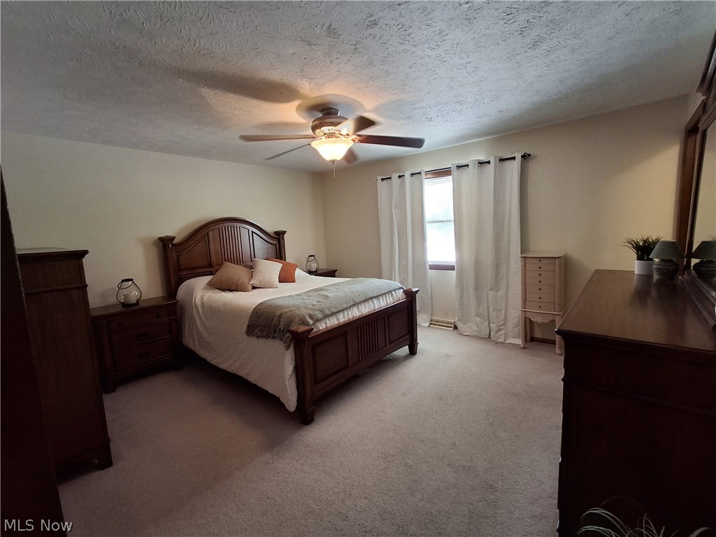 136 Tera Manor Wintersville OH 43953