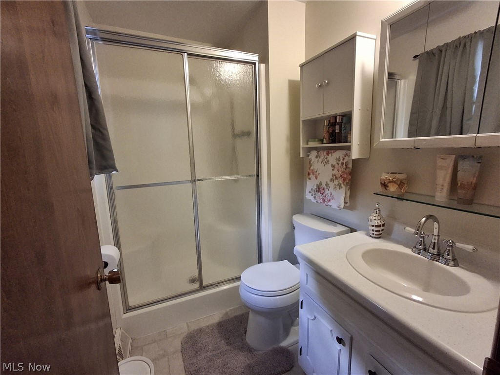136 Tera Manor Wintersville OH 43953