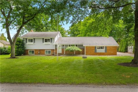 13795 Overcrest Street NE Alliance OH 44601