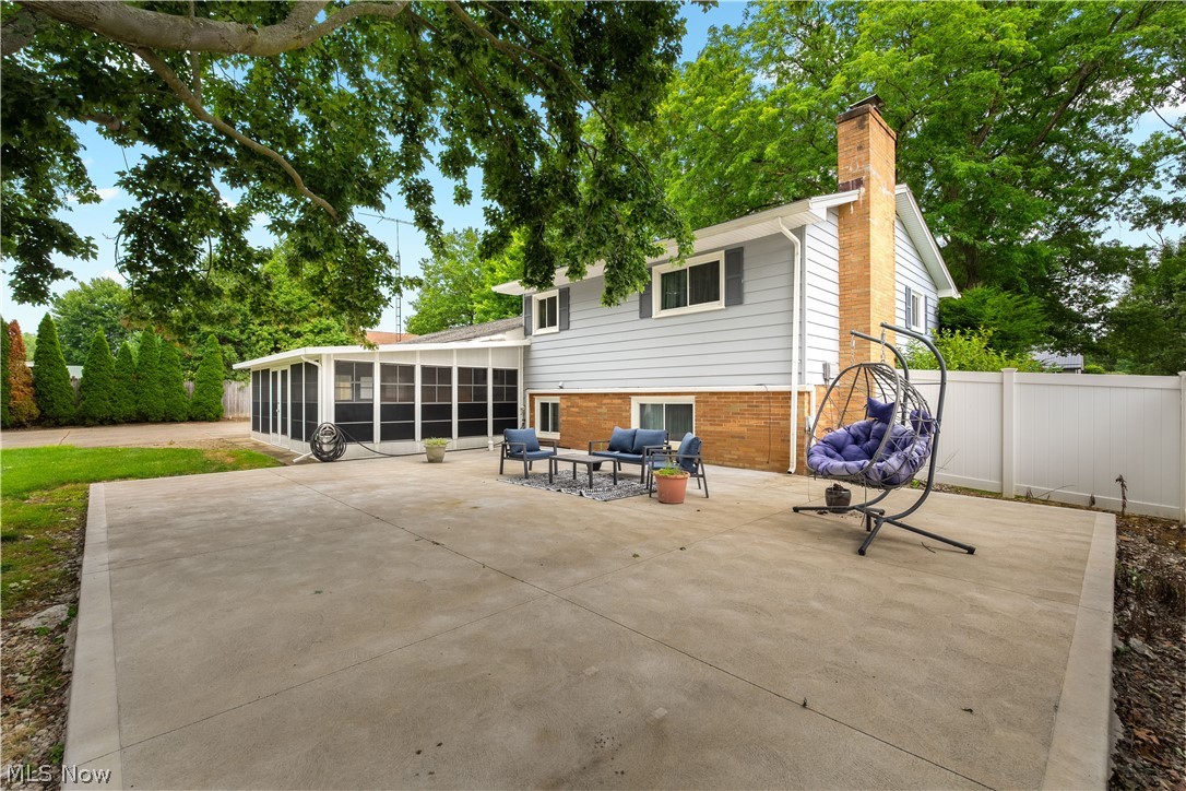 13795 Overcrest Street NE Alliance OH 44601