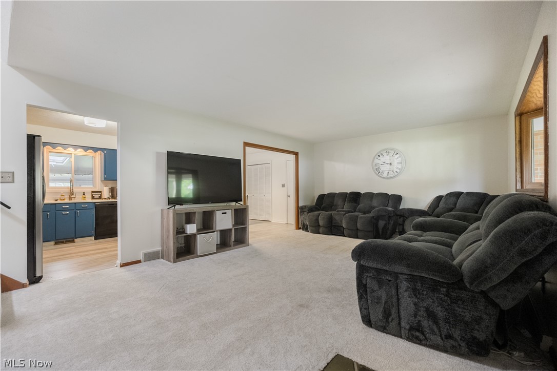 13795 Overcrest Street NE Alliance OH 44601