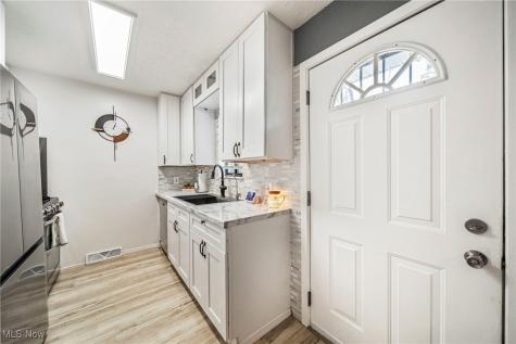 13400 S Woodland Road Cleveland OH 44120