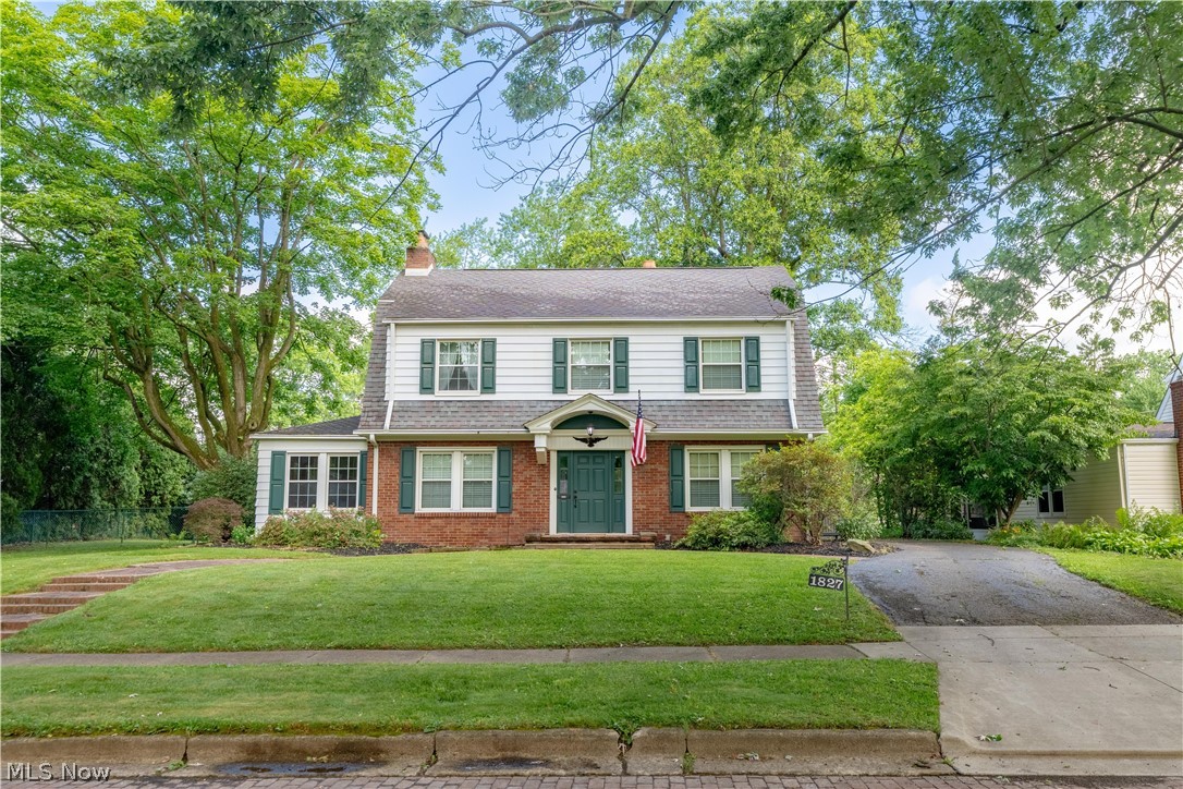 1827 Coventry Road NE Massillon OH 44646