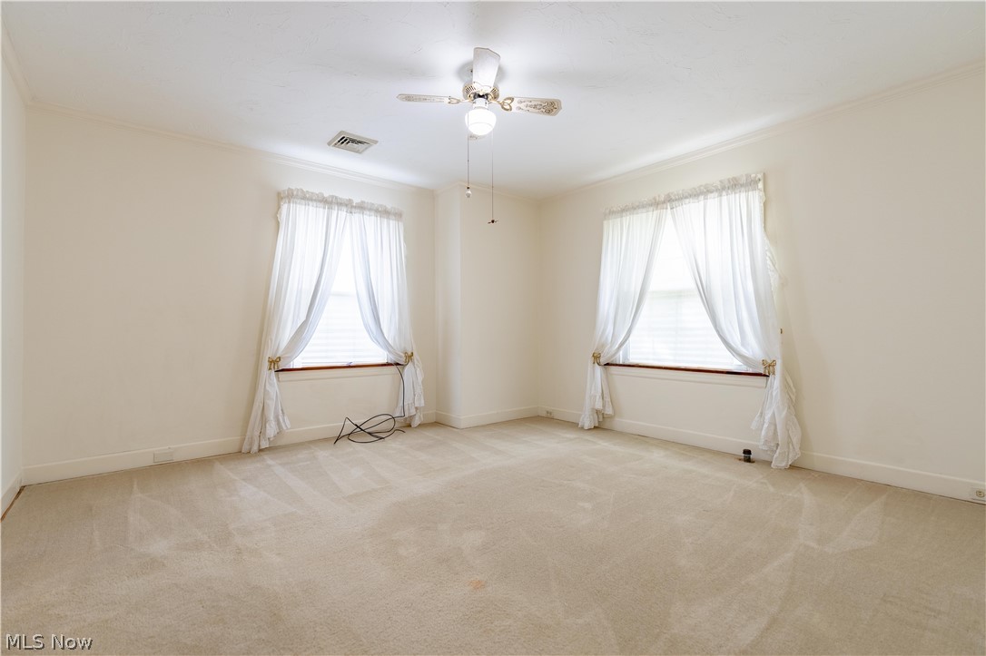1827 Coventry Road NE Massillon OH 44646