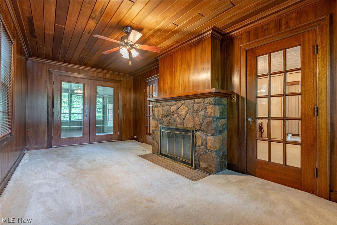 1827 Coventry Road NE Massillon OH 44646