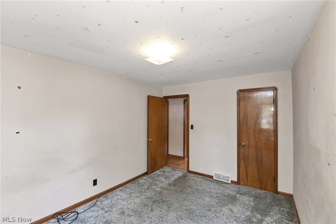 5891 Pearl Road Parma Heights OH 44130