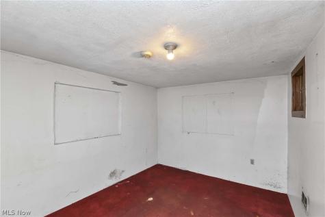 5891 Pearl Road Parma Heights OH 44130
