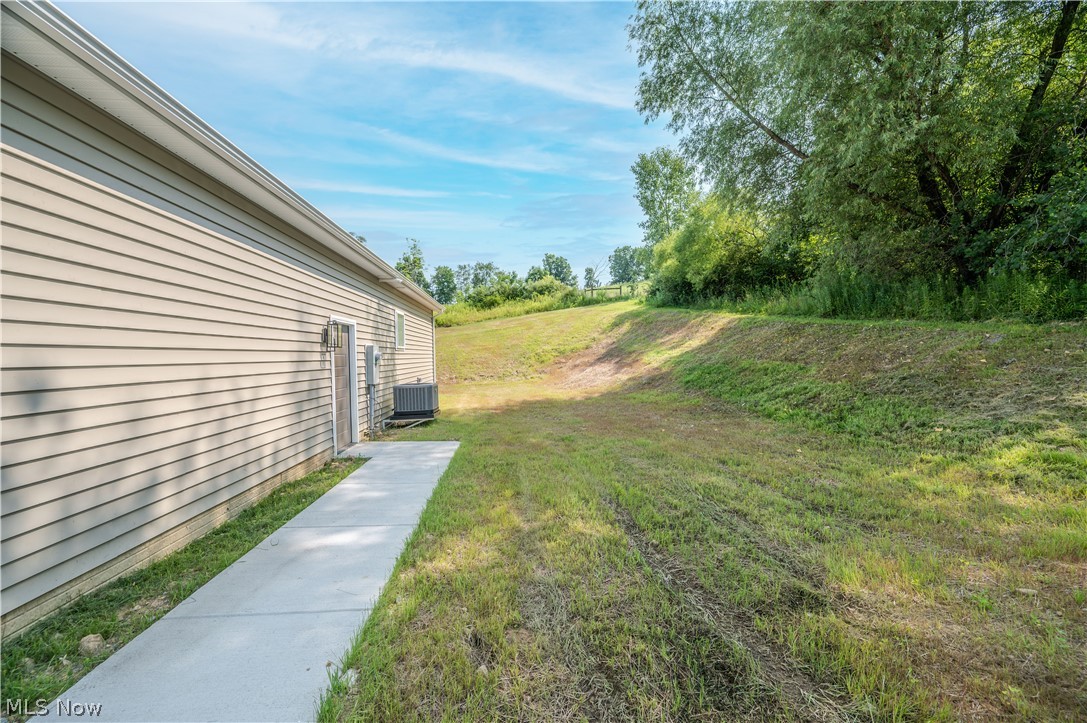 135 Hillside Drive East Palestine OH 44413