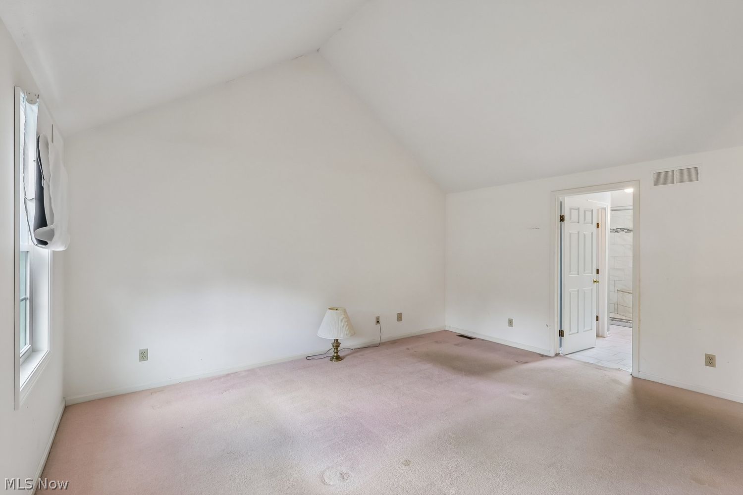 54 Fairfax Drive Chagrin Falls OH 44022